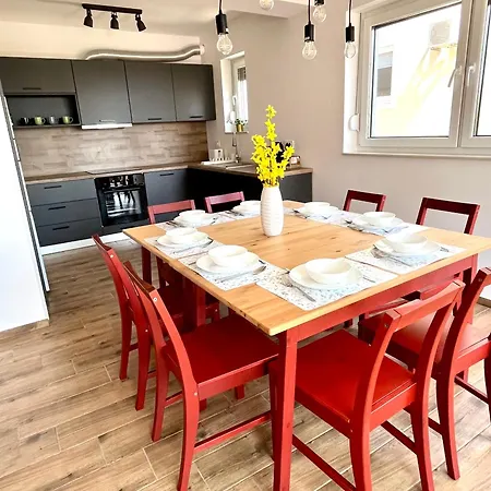 Princess Lea's Daire Zadar